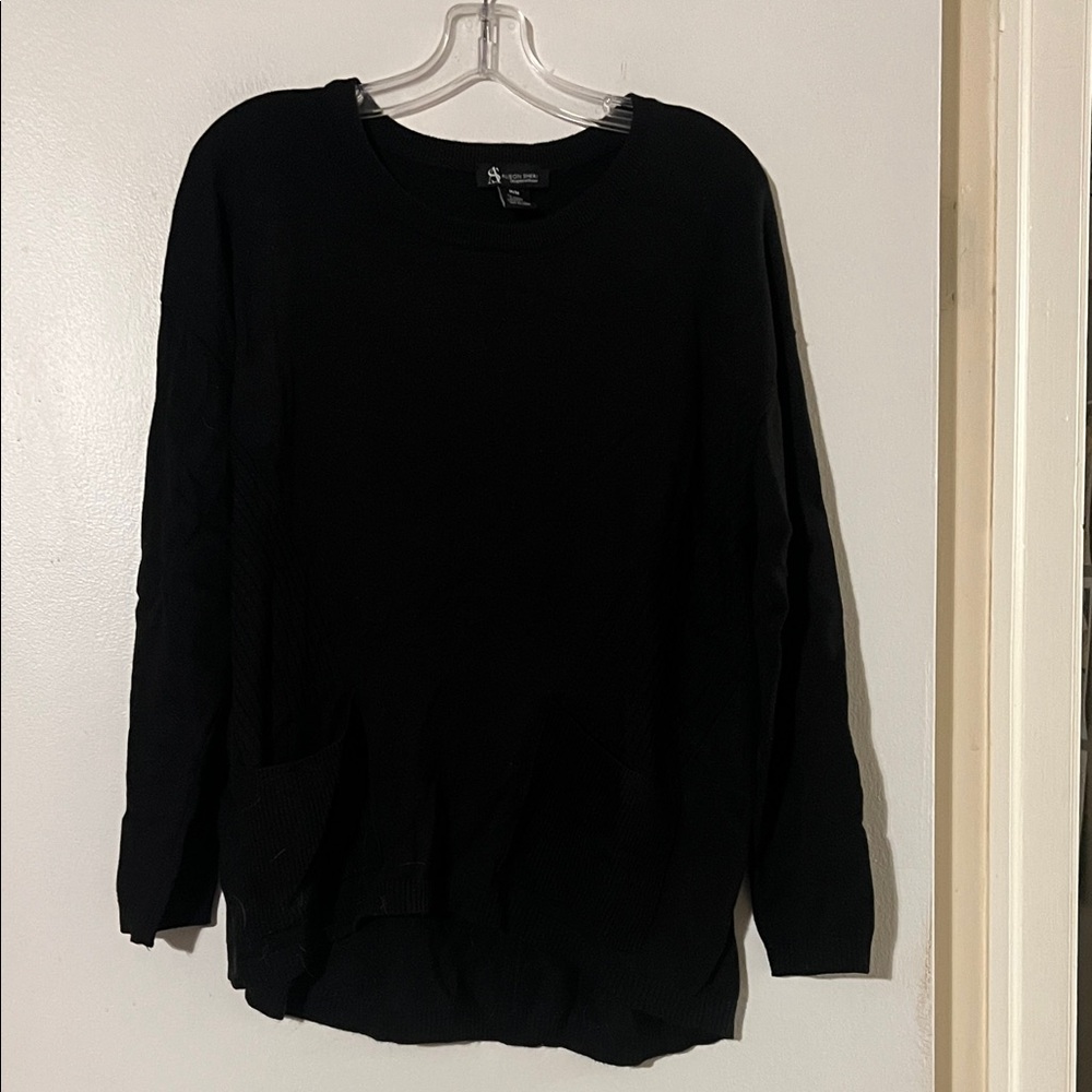 Alison Sheri black crew neck with front patch pockets